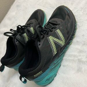 New Balance Summit Unknown women's trail running shoe